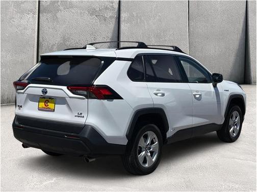2020 Toyota RAV4 Hybrid LE