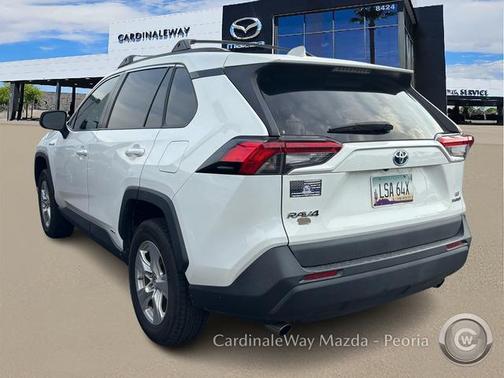 2020 Toyota RAV4 Hybrid LE