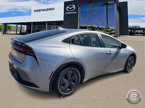 2024 Toyota Prius LE