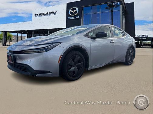 2024 Toyota Prius LE