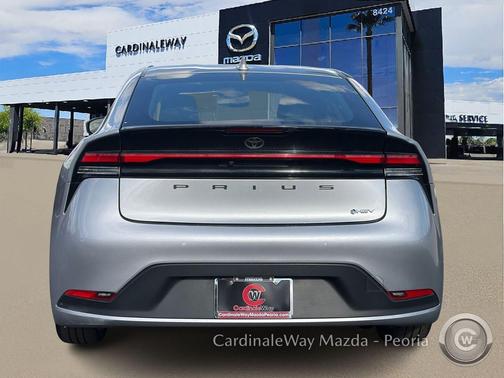 2024 Toyota Prius LE