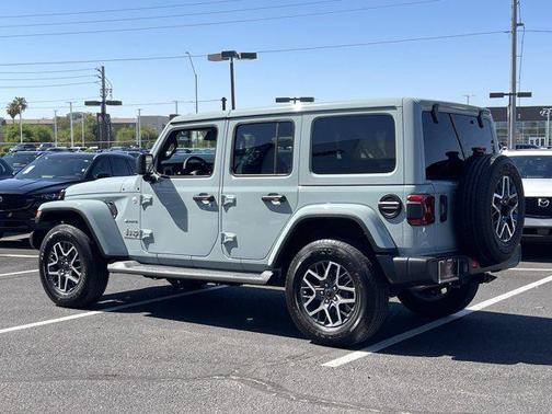 2024 Jeep Wrangler 4-Door Sahara 4x4