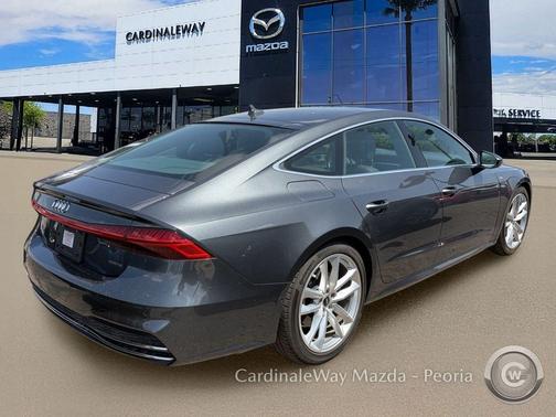 Daytona Gray Pearl Effect 2022 Audi A7 55 Prestige