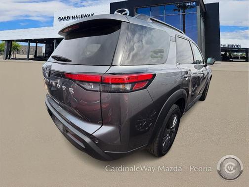 2025 Nissan Pathfinder SV FWD