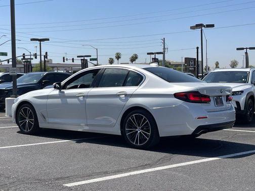 2022 BMW 540 i