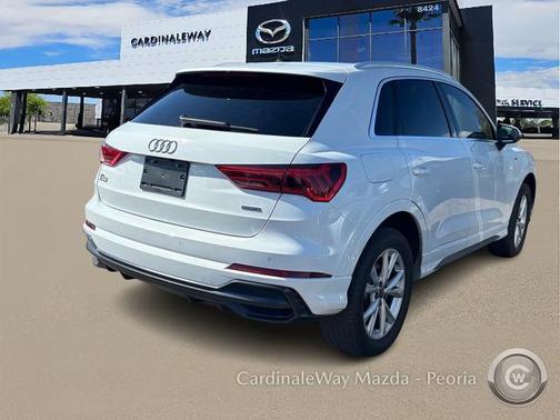 2022 Audi Q3 45 S line Premium
