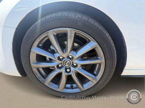 Snowflake White Pearl Mica 2025 Mazda Mazda3 FWD w/Preferred Package