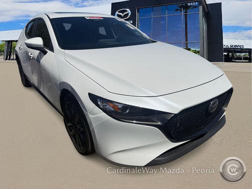 Snowflake White Pearl Mica 2025 Mazda Mazda3 FWD w/Preferred Package