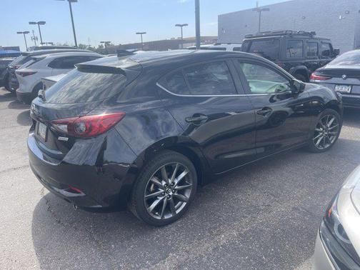 2018 Mazda Mazda3 Touring