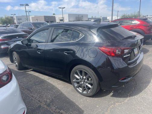 2018 Mazda Mazda3 Touring