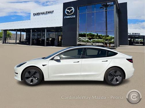 Pearl White Multi-Coat 2023 Tesla Model 3 Standard Range