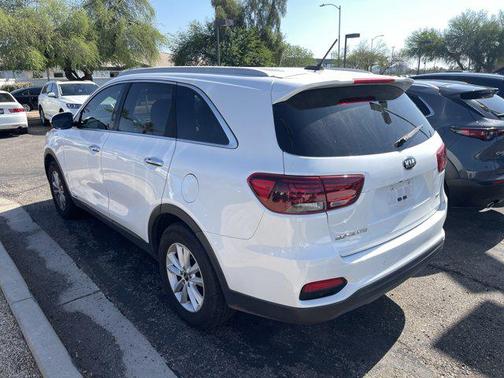 2020 Kia Sorento LX