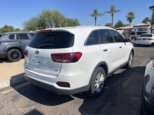 2020 Kia Sorento LX