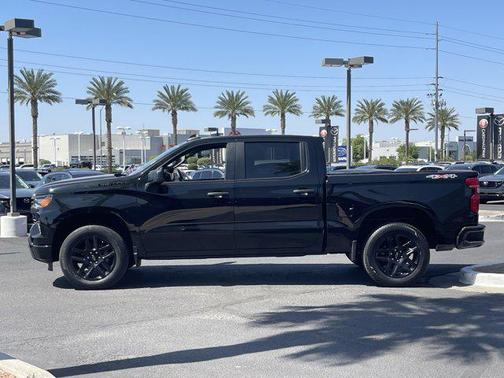 2024 Chevrolet Silverado 1500 Custom