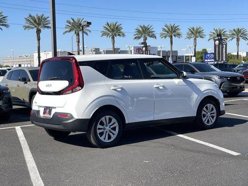 2022 Kia Soul LX