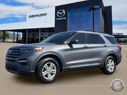 Carbonized Gray Metallic 2022 Ford Explorer XLT