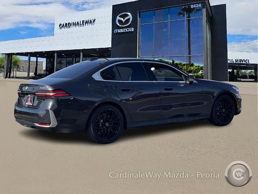 2024 BMW 530 i xDrive
