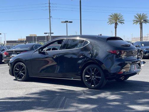 2021 Mazda Mazda3 FWD w/Premium Package