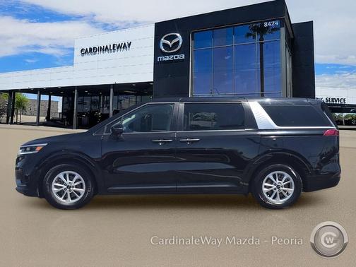 Aurora Black Pearl 2024 Kia Carnival LX
