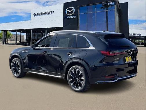 2025 Mazda CX-90 PHEV Premium Plus