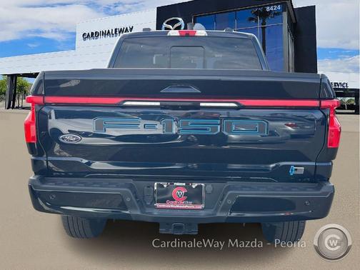 2023 Ford F-150 Lightning LARIAT