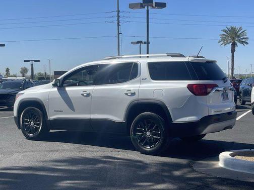 2018 GMC Acadia SLT-1