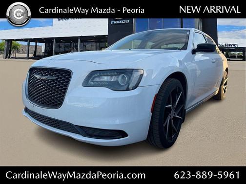 2021 Chrysler 300 Touring