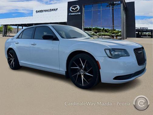 2021 Chrysler 300 Touring