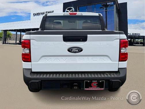 Oxford White 2025 Ford Maverick XL