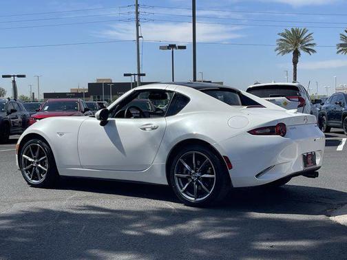 2021 Mazda MX-5 Miata RF Grand Touring