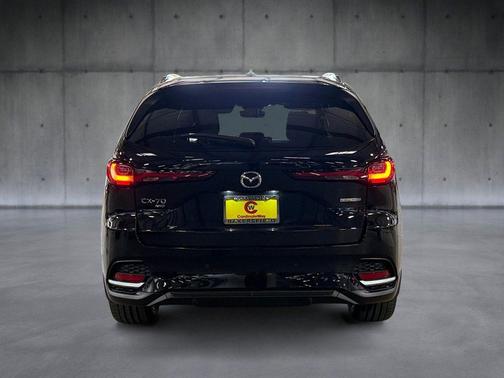 2025 Mazda CX-70 PHEV Premium Package
