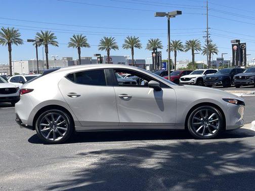 2024 Mazda Mazda3 FWD w/Preferred Package