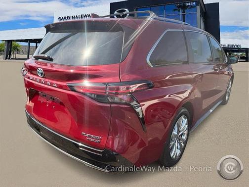 2023 Toyota Sienna Platinum 7 Passenger