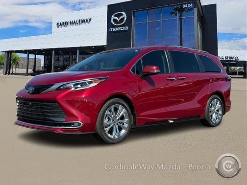 2023 Toyota Sienna Platinum 7 Passenger