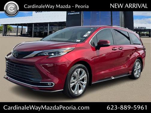 2023 Toyota Sienna Platinum 7 Passenger