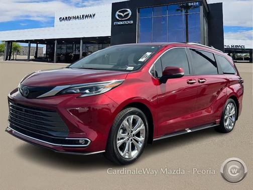2023 Toyota Sienna Platinum 7 Passenger