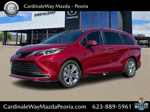 2023 Toyota Sienna Platinum 7 Passenger