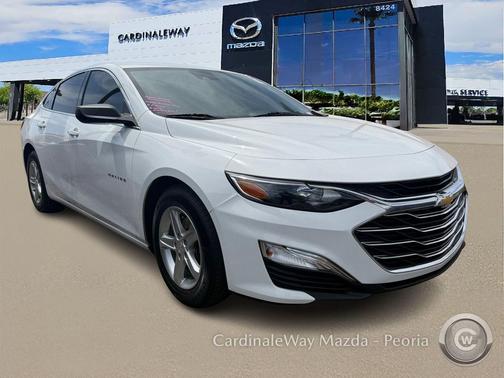 Summit White 2023 Chevrolet Malibu 1LS