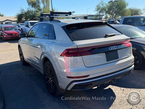Vicuna Beige Metallic 2021 Audi Q8 55 Premium Plus