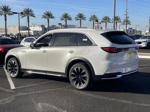 2025 Mazda CX-90 PHEV Premium Plus