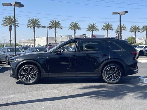 2025 Mazda CX-70 PHEV Premium Package
