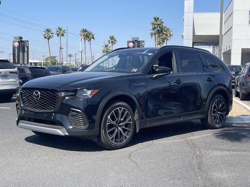 2025 Mazda CX-70 PHEV Premium Package