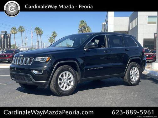 2022 Jeep Grand Cherokee Laredo