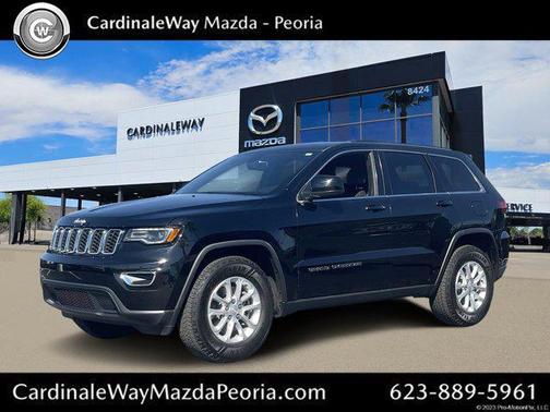 2022 Jeep Grand Cherokee Laredo
