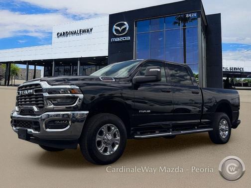 Diamond Black Crystal Pearlcoat 2026 RAM 2500 Big Horn Crew Cab 4x4 6'4' Box