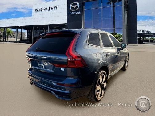 Denim Blue Metallic 2024 Volvo XC60 Recharge Plug-In Hybrid T8 Ultimate Dark Theme