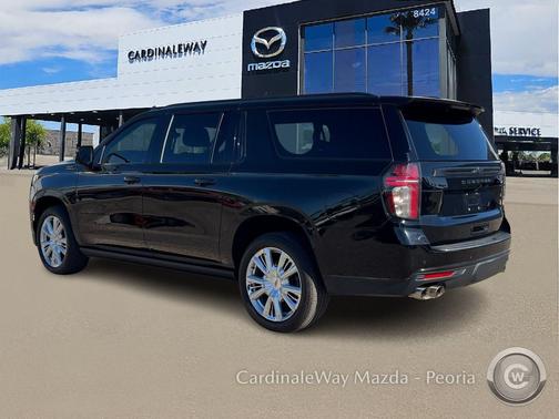 2022 Chevrolet Suburban 4WD High Country