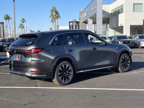 2025 Mazda CX-90 PHEV Premium Plus