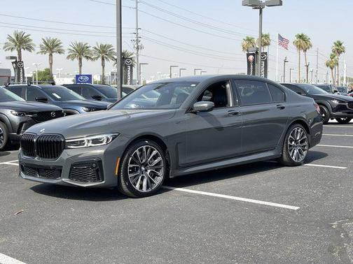 2022 BMW 750 i xDrive
