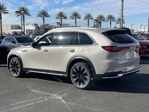 2025 Mazda CX-90 PHEV Premium Plus